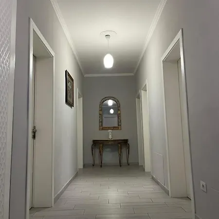 Dedej Hotel *