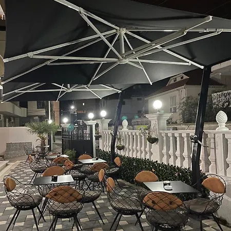 Отель Dedej