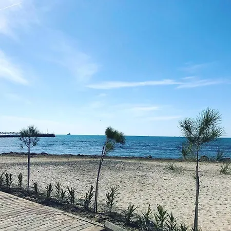 Dedej Отель *